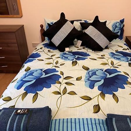 004- Brand New 1 Bedroom Apartment F1 Ealing Luaran gambar